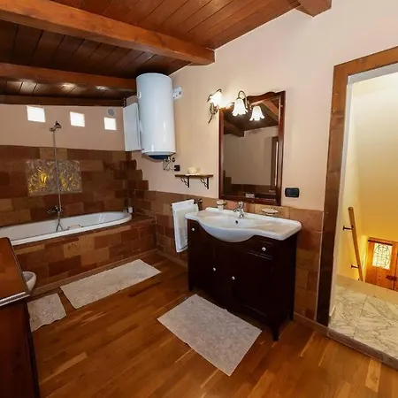 Del Borgo Fitness Nel Verde Feriehus